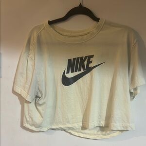 Nike Cream Boxy Crop T-Shirt Short Sleeve